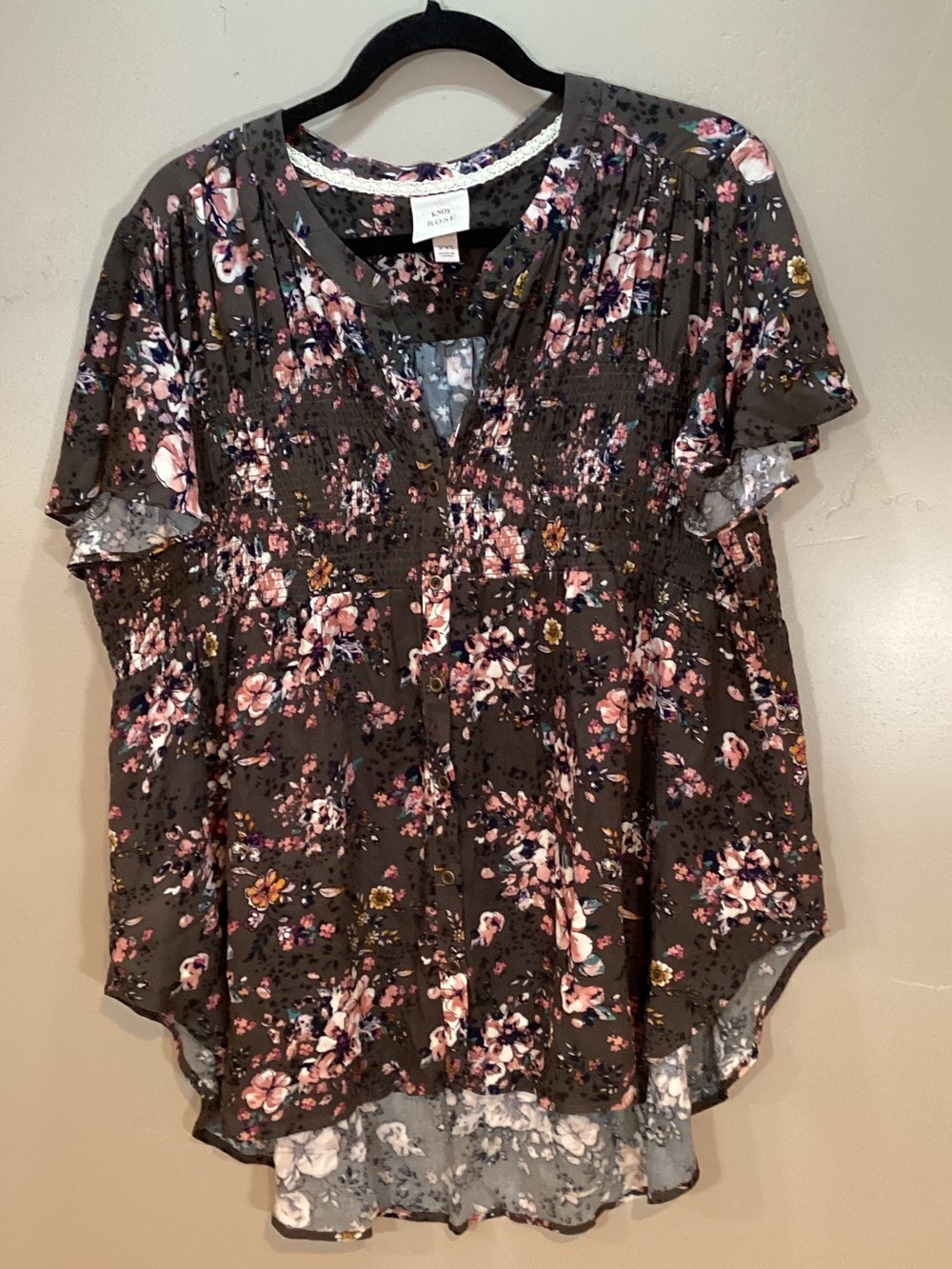 Knox Rose Brownish RedFloral Smocked V-Neck Blouse